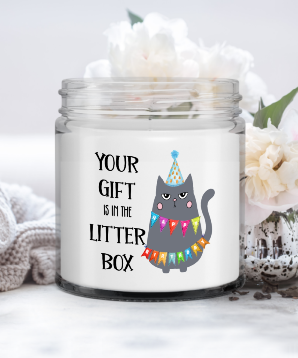 Your-gift-is-in-the-litter-box-candle